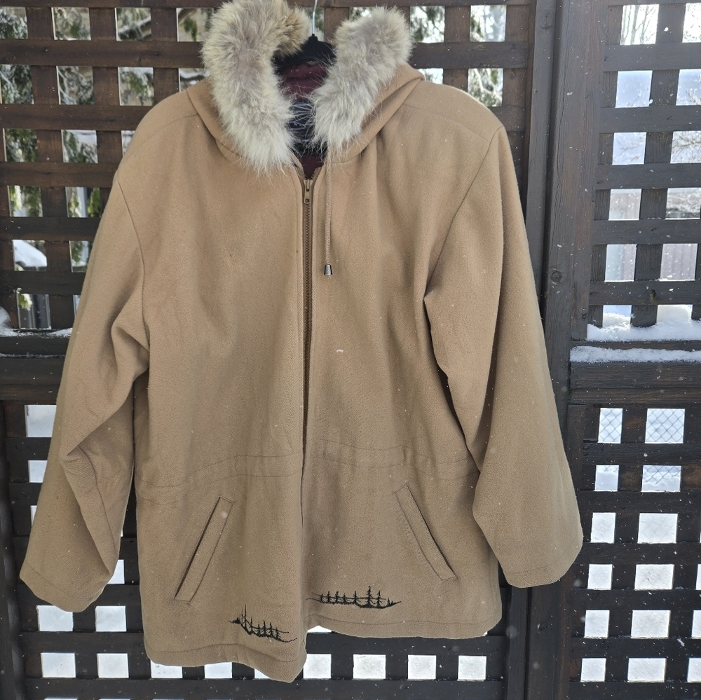 Vintage Northern Sun Parka - Picture 2 of 12